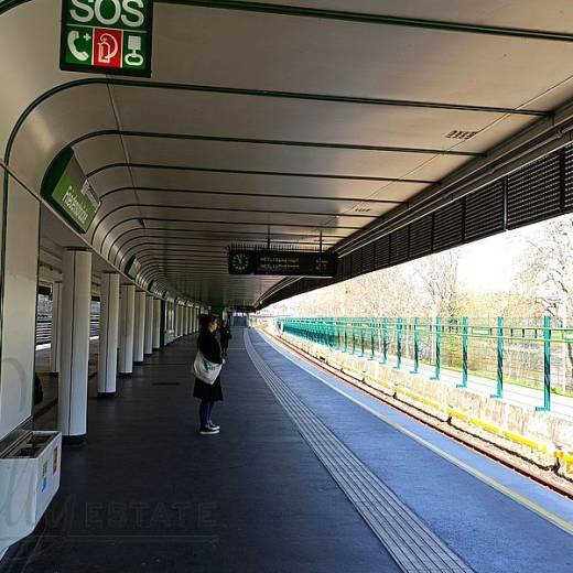 Станция метро Вены Friedensbrücke