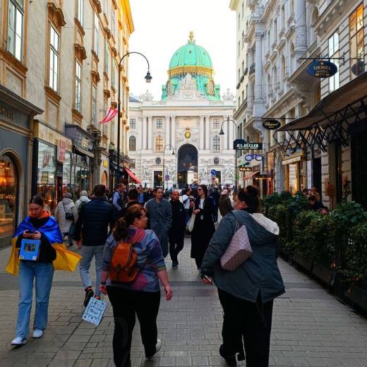 Улица Кольмаркт в Вене