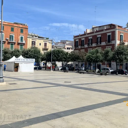 На пути от ж. д. станции Барлетта к апартаментам