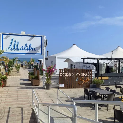 Море и пляжи в Барлетте