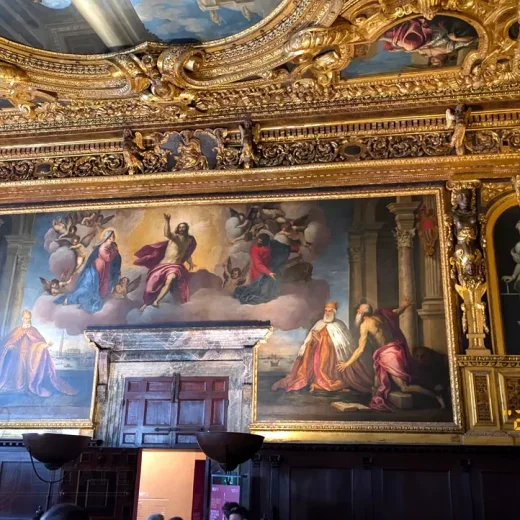 Зал Сената Дворца Дожей Венеции