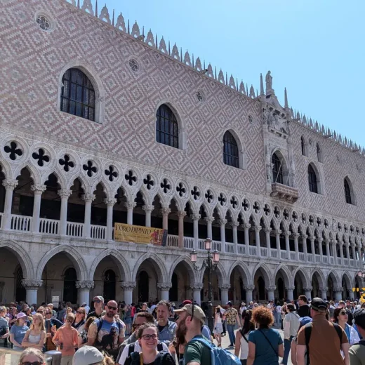 Апартаменты Дожа Венеции