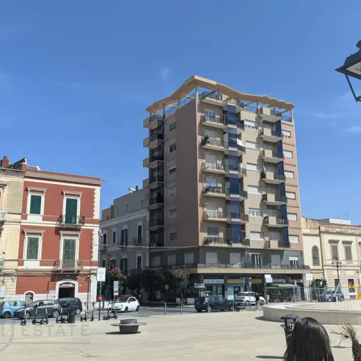 Дорога к центру Трани