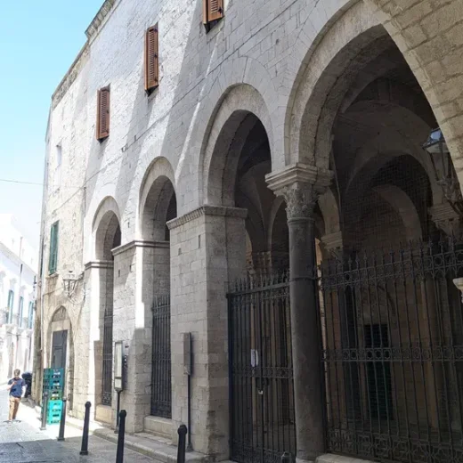 Улица Виа Ониссанти