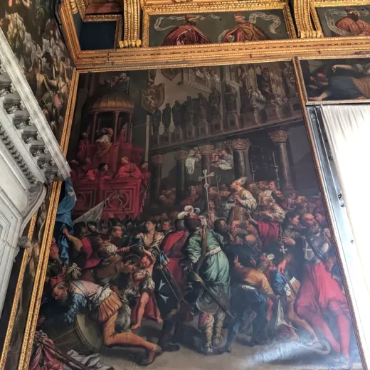 Южная стена Зала Большого Совета