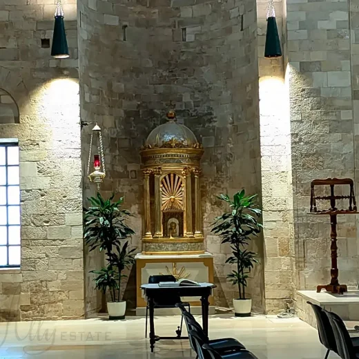 Внутри Кафедрального собора Трани