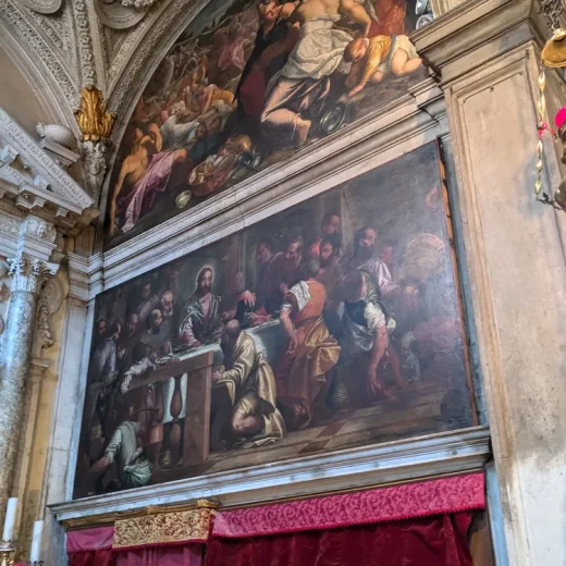 Основной неф церкви Сан Джулиан