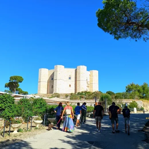 Из истории замка Дель-Монте