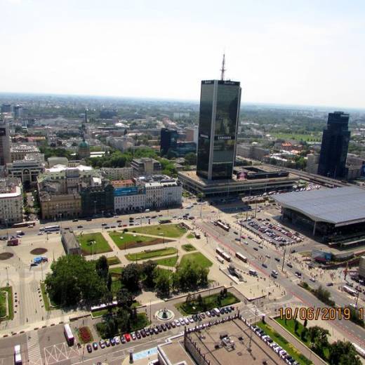 Немного про метро Варшавы.