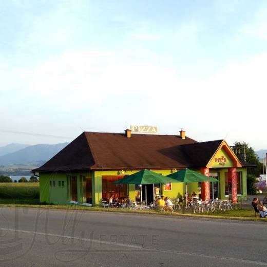 Рядом с кемпингом Mara Camping.
