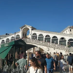 venice-2025_04_29-1400-rialto_ally