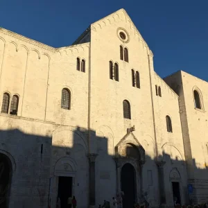 italia-20250918-300-bari-san-nicolas